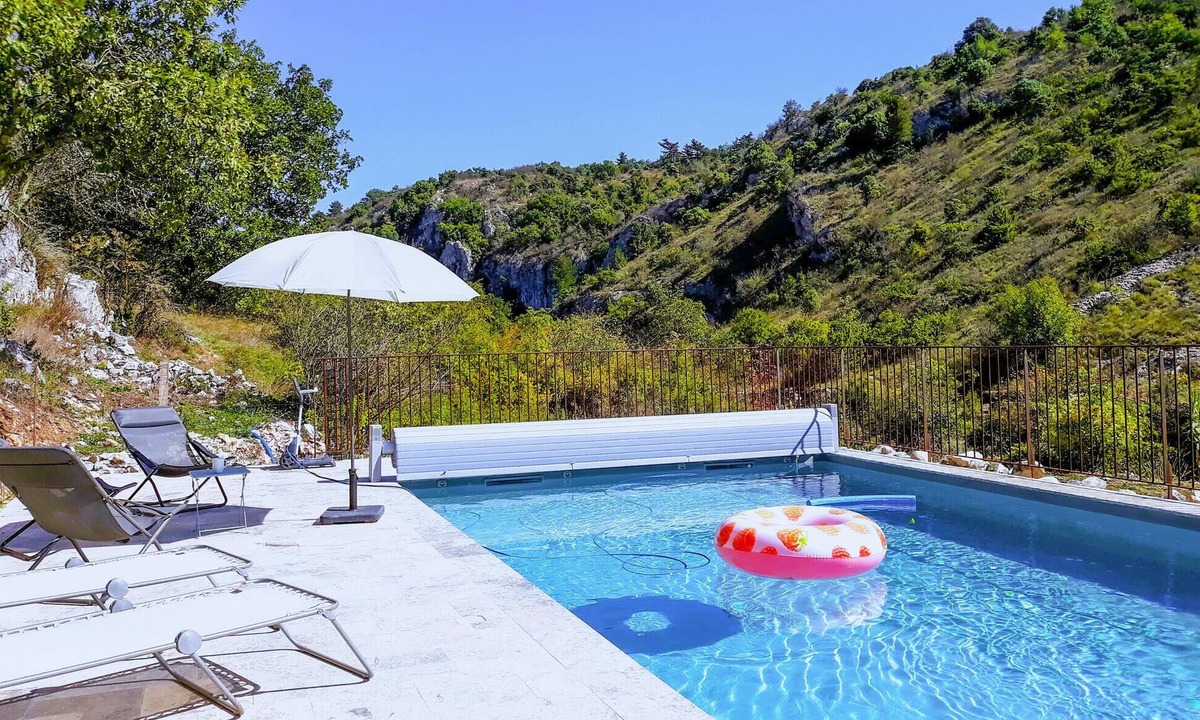 Gras House | Stunning home in Gras with private swimming pool, can be inside or outside