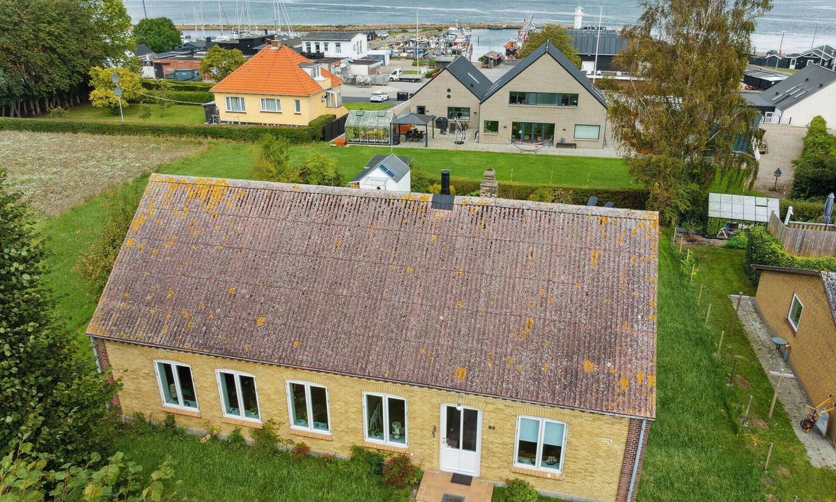 Aarosund House | Stunning home in Haderslev with WiFi