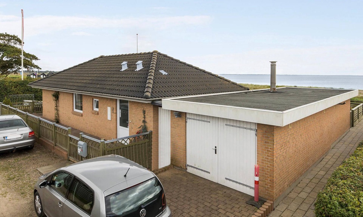 Hejsager Strand House | Stunning home in Haderslev with WiFi