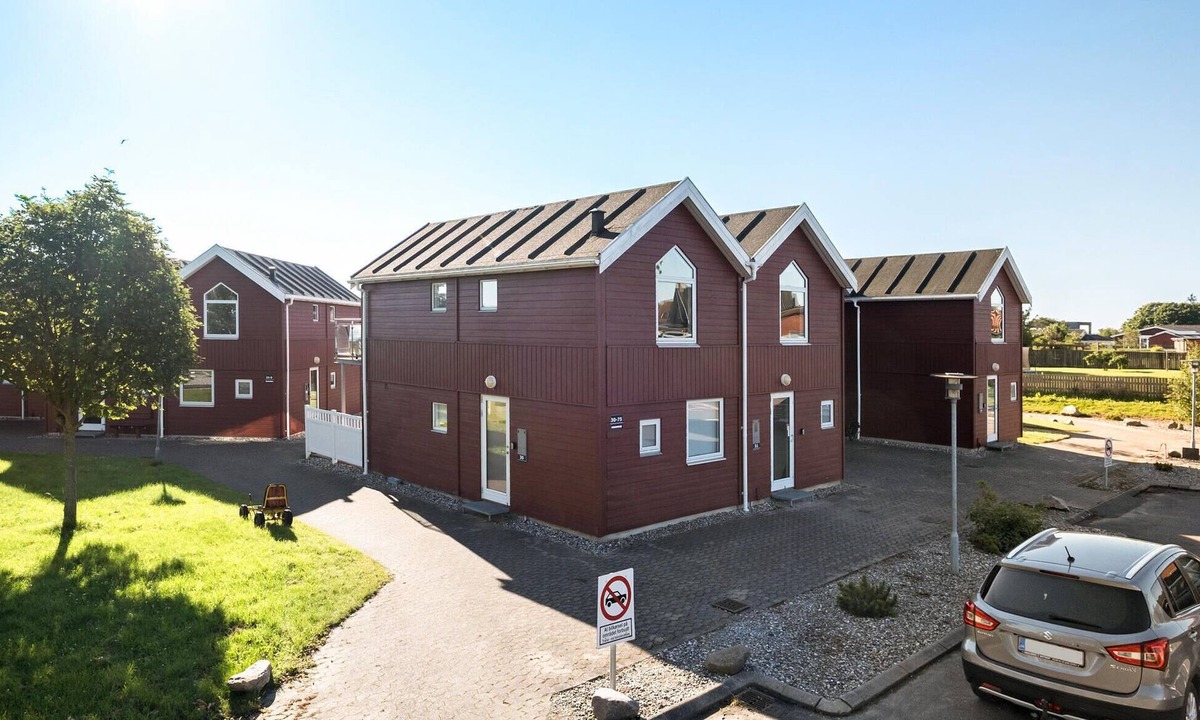 Oster Hurup House | Stunning home in Hadsund with WiFi