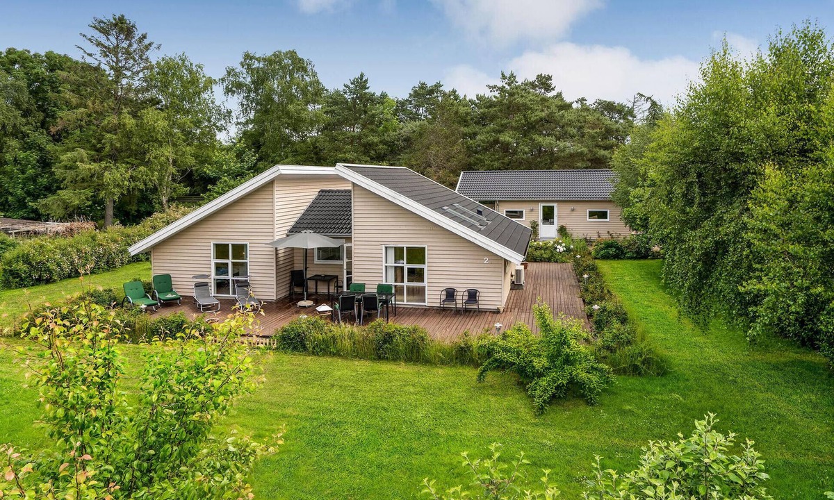 Hojby House | Stunning home in Højby with WiFi