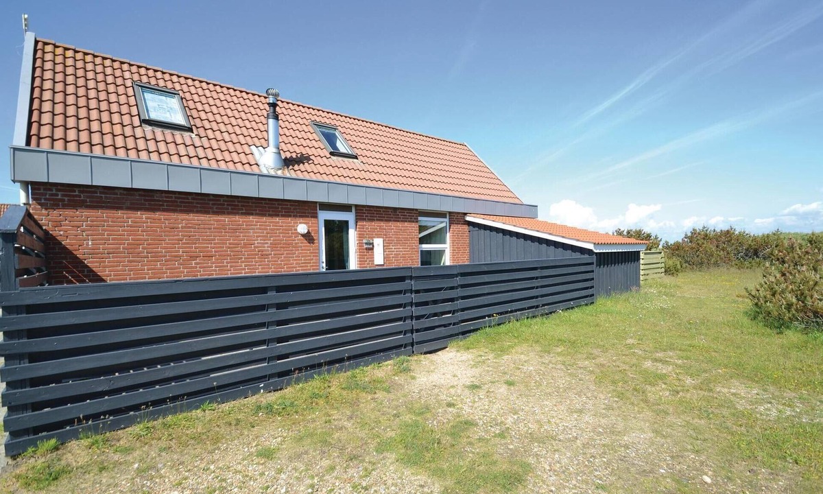 Hvide Sande House | Stunning home in Hvide Sande with sauna