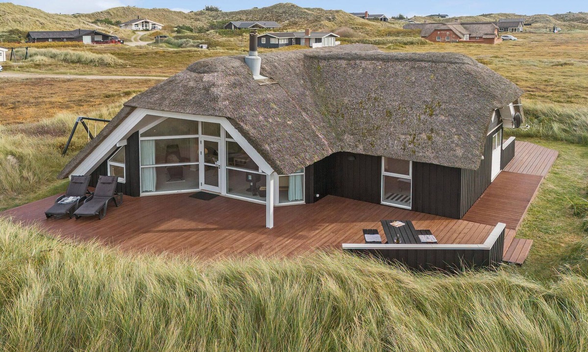 Haurvig House | Stunning home in Hvide Sande with sauna