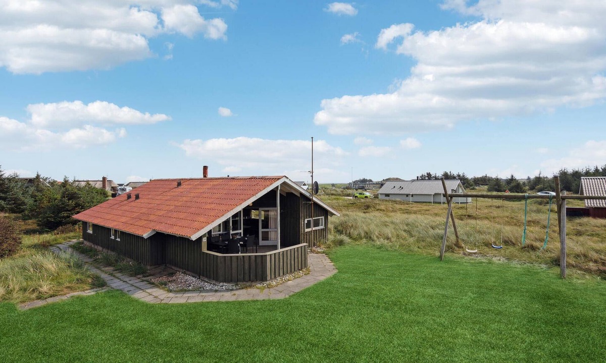 Haurvig House | Stunning home in Hvide Sande with sauna