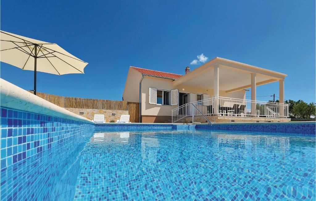 Velim House | Stunning Home In Krkovic With Wifi