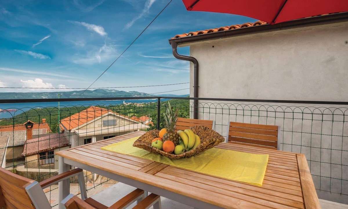 Martina House | Stunning home in Martina with WiFi