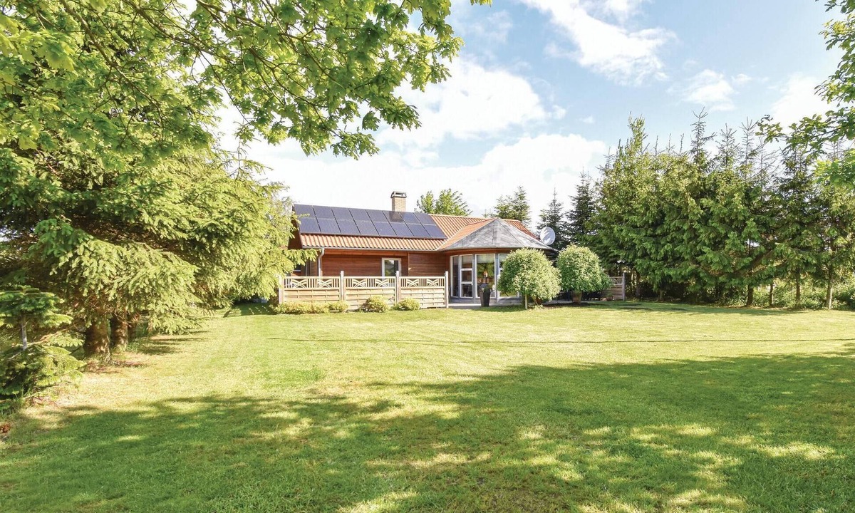 Vejlby Fed House | Stunning home in Middelfart with WiFi