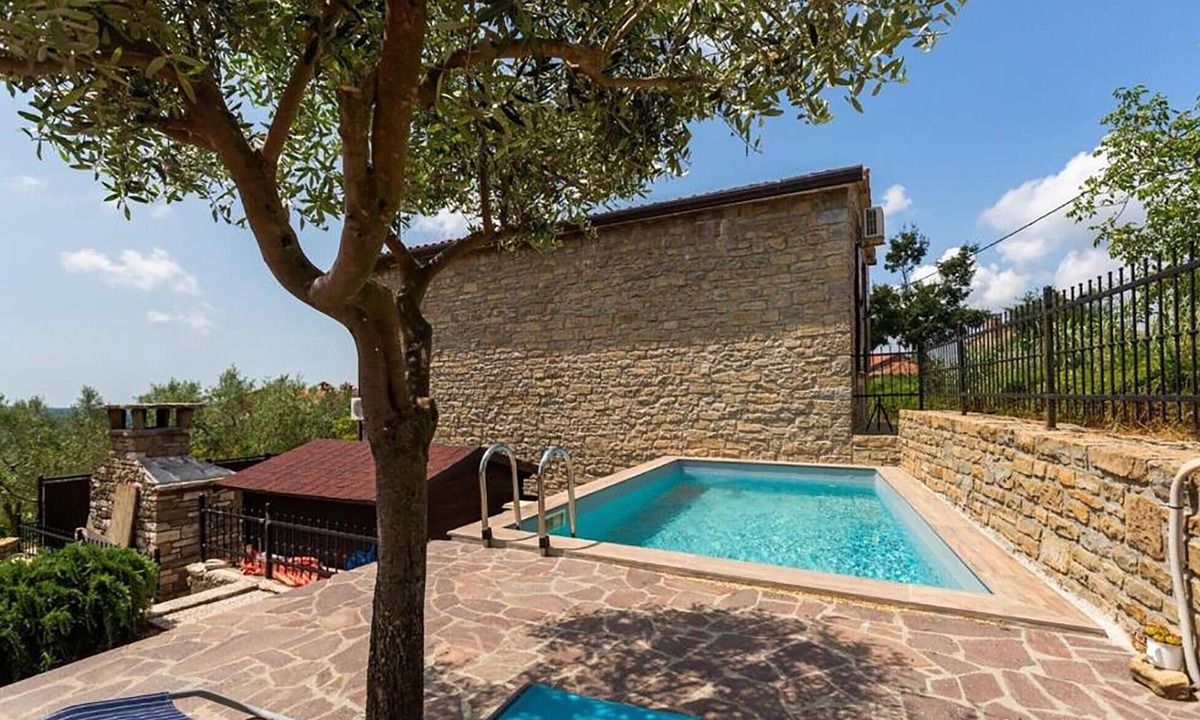 Marusici House | Stunning home in Momjan