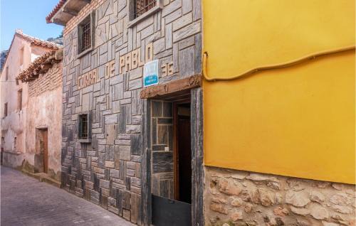 Montalban House | Stunning Home In Montalbán With Wifi