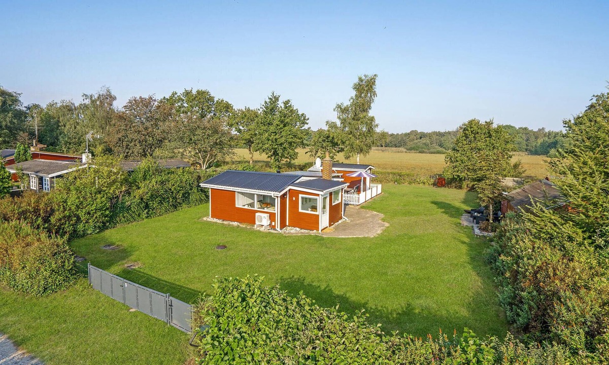 Udbyhøj House | Stunning home in ørsted with kitchen