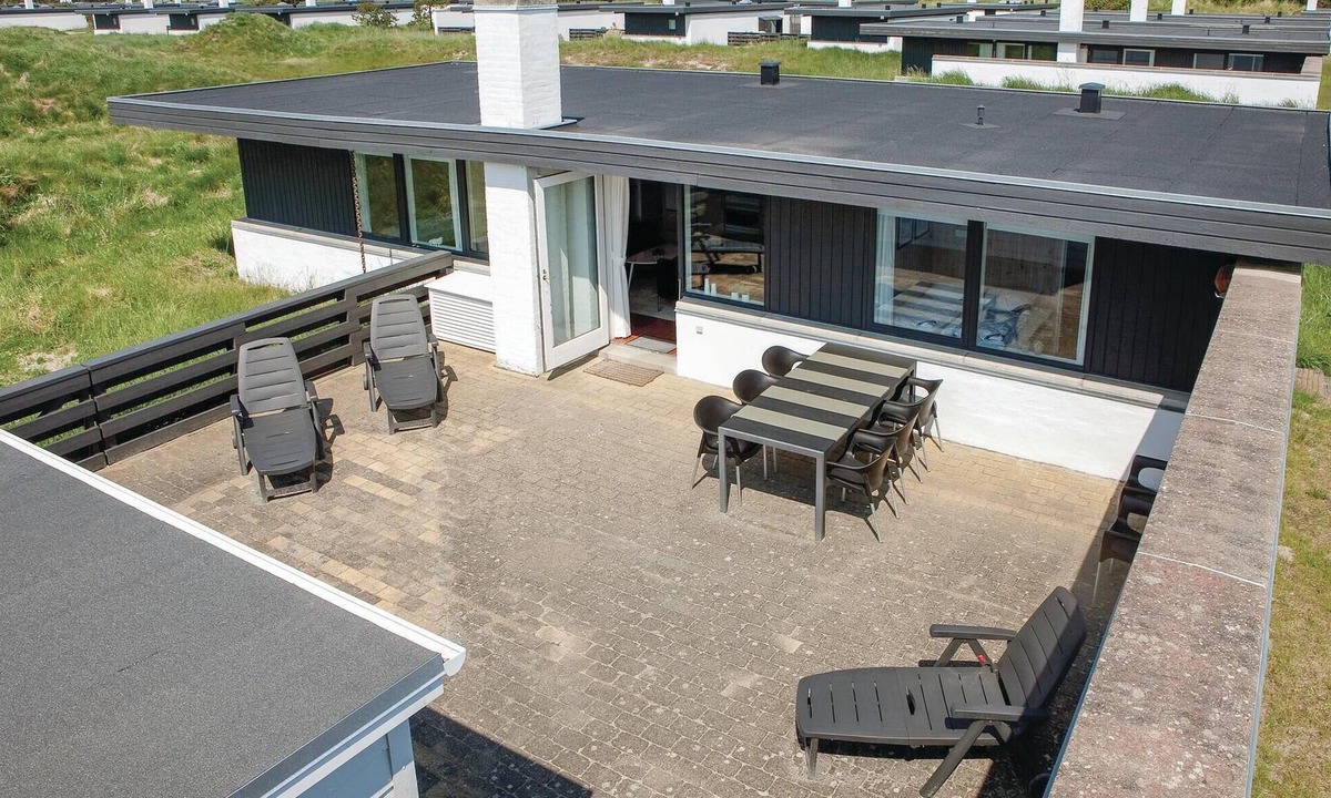 Pandrup House | Stunning home in Pandrup with WiFi