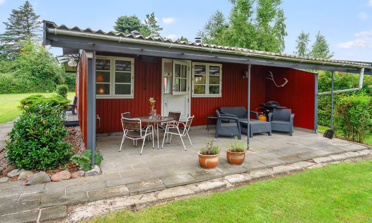 Togeholt House | Stunning home in Præstø with kitchen