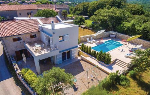 Rakalj House | Stunning Home In Rakalj With Sauna