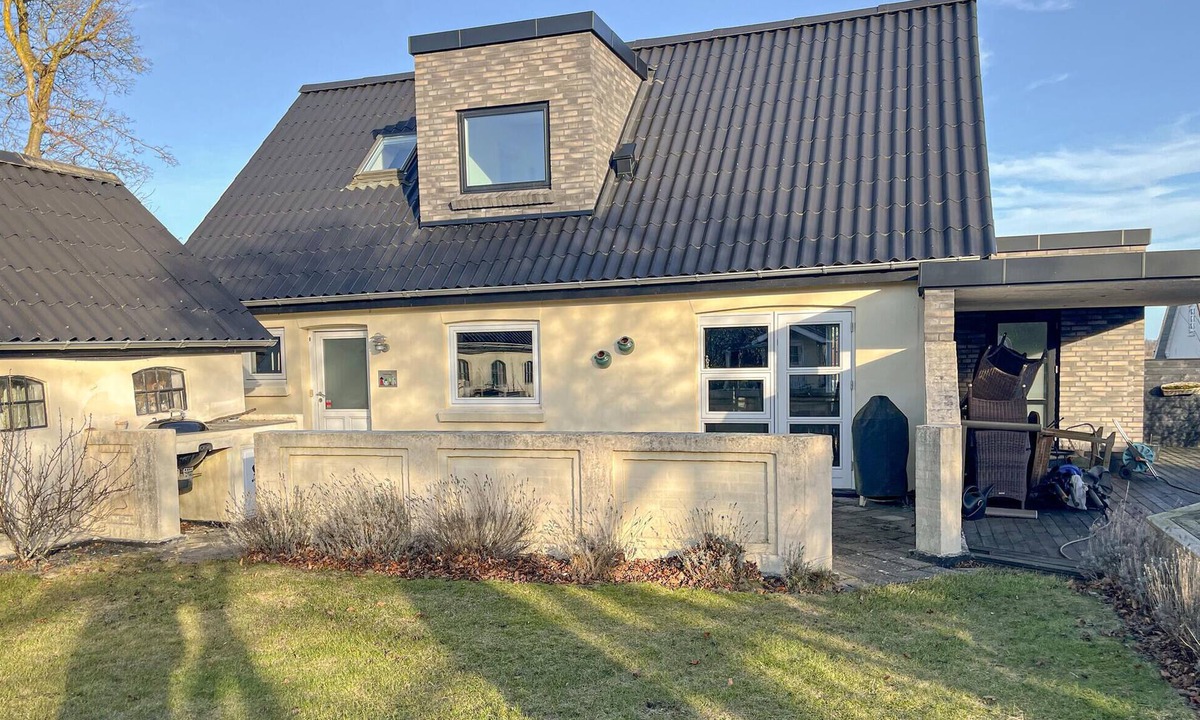 Lyngsa House | Stunning home in Sæby