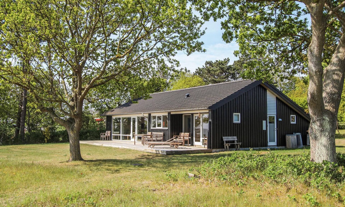 Langemark House | Stunning home in Samsø with sauna
