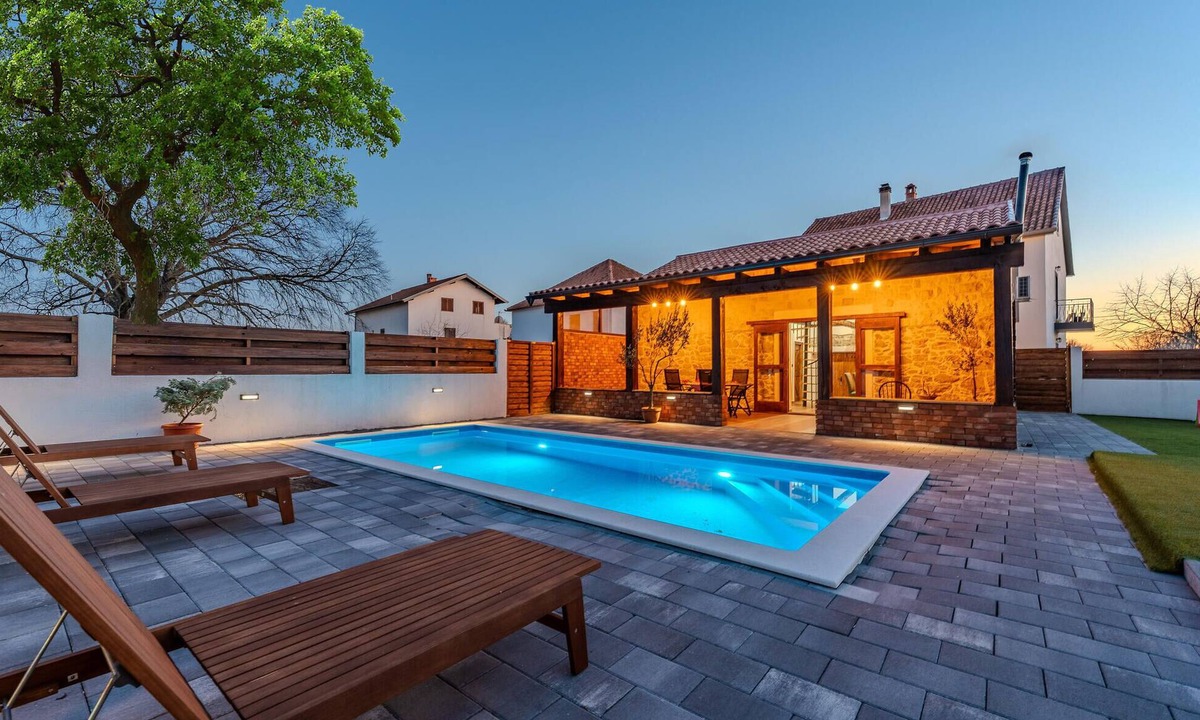 Skabrnja House | Stunning home in Skabrnja