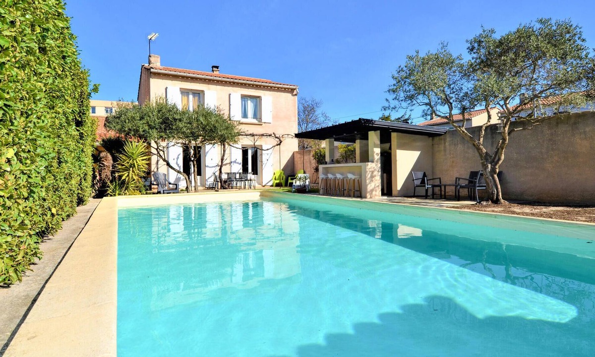 Sorgues House | Stunning home in Sorgues
