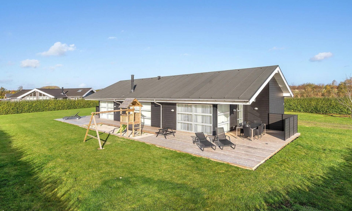 Skovmose House | Stunning home in Sydals with sauna