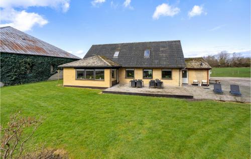 Kegnæshøj House | Stunning Home In Sydals With Wifi