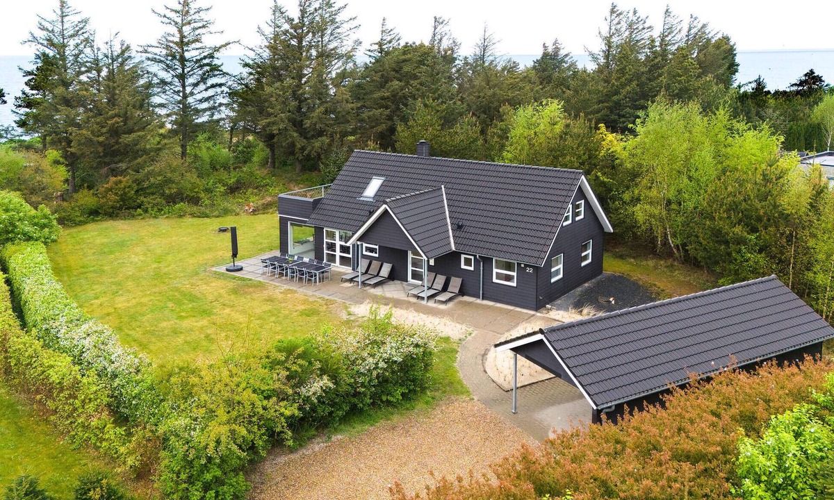 Skaven Strand House | Stunning home in Tarm with sauna