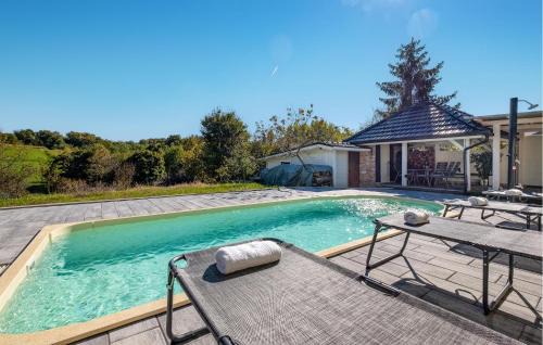 Kraljevec Sesvetski House | Stunning Home In Vurnovec