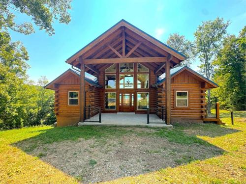 Sylvan Shores House | Stunning Lake Views · 3BR Cabin · Eureka Springs