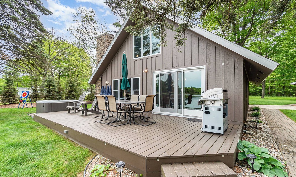 Alger Cottage | Stunning Lakefront Cottage with Beach & Hot Tub