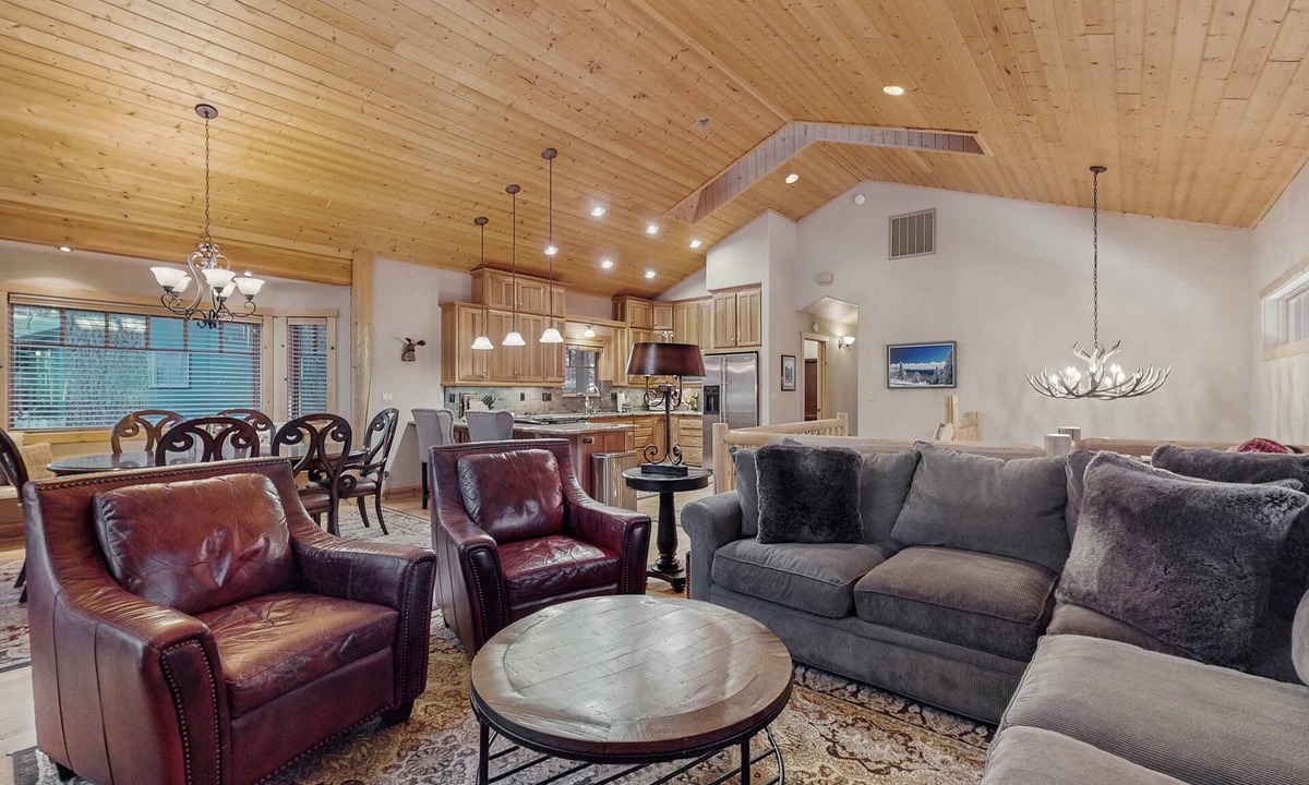 Sierra Tract House | Stunning Large Custom Family Home with Fireplace, Yard, Spa, Views, EV Car Charger