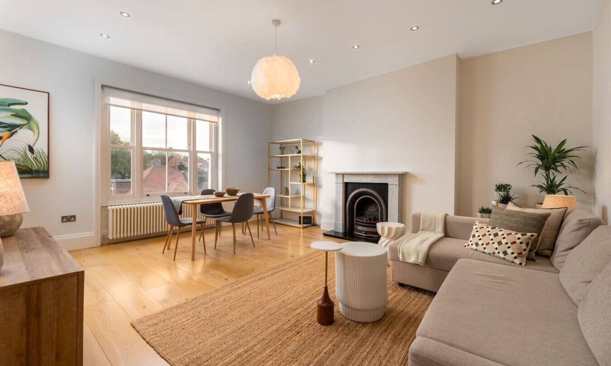 Belsize Park Apartment | Stunning London Home (LRF)