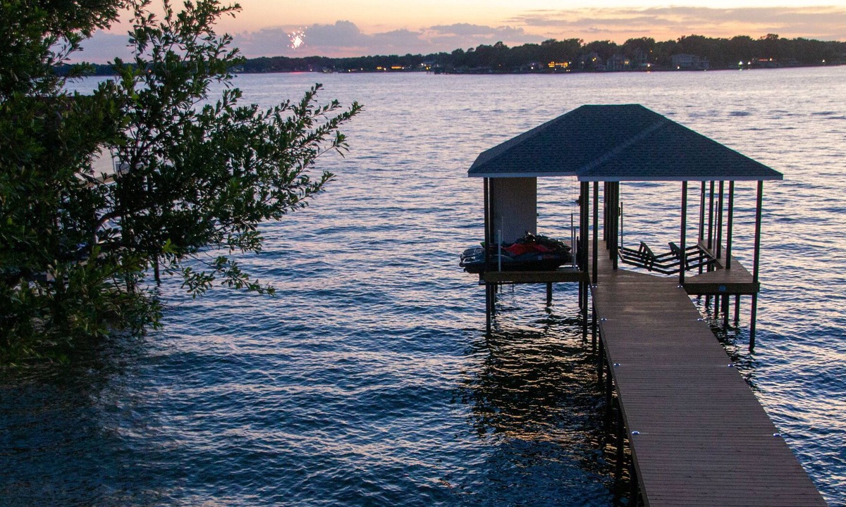 Malakoff House | Stunning Louisiana style 5-Bedroom with Waterfront View and Gorgeous Sunsets