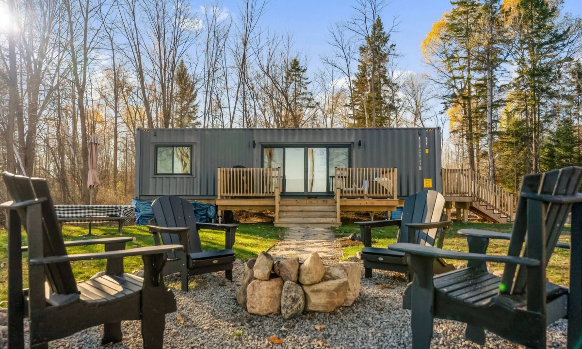 Killaloe Cottage | Stunning Modern Container Home on beautiful Golden Lake.