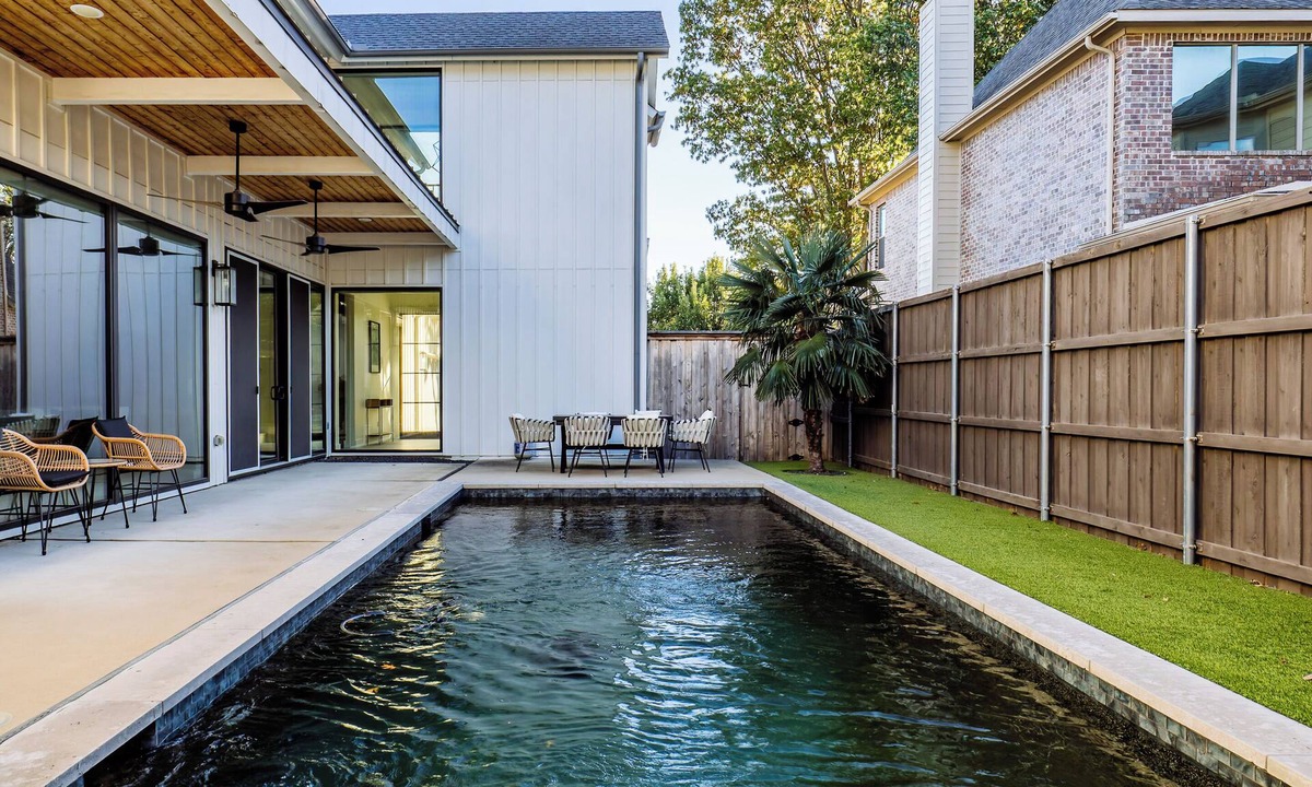 Lakewood Heights House | Stunning Modern Farmhouse w/Pool