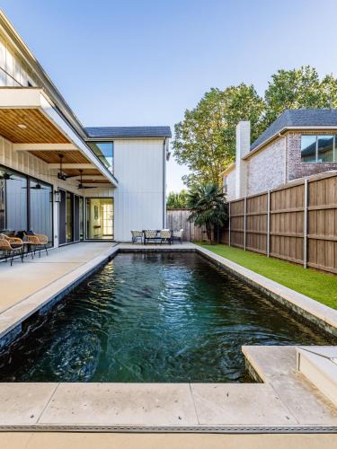 Lakewood Heights House | Stunning Modern Farmhouse with Pool