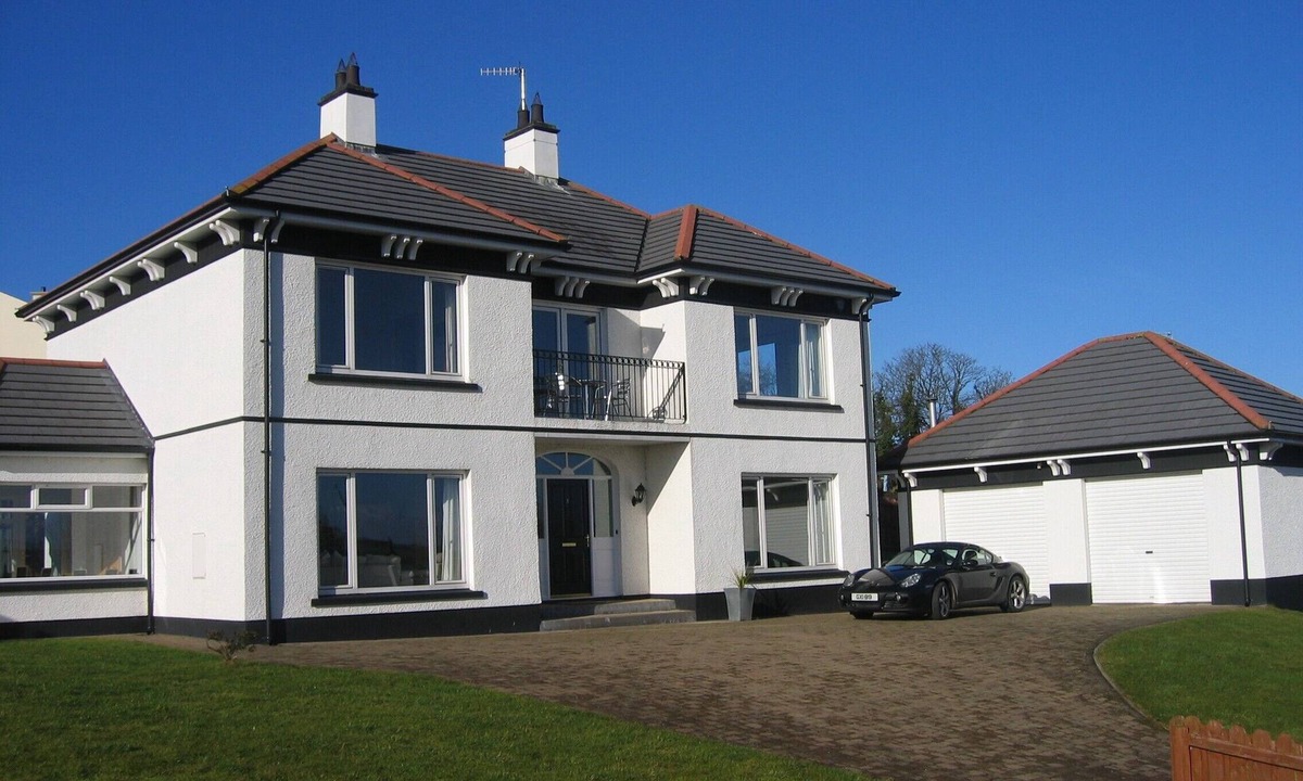 Ballycastle House | Stunning modern home in a perfect location