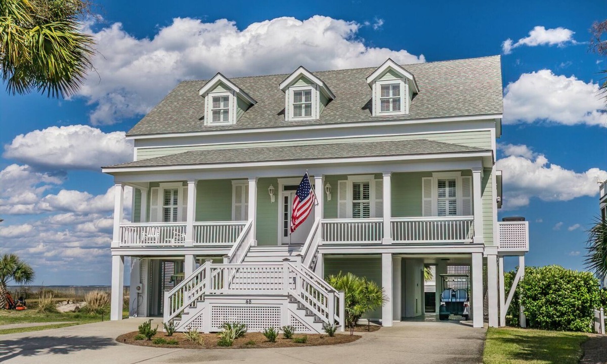 Beachwalk House | STUNNING NEW LISTING - Ocean and Beach Views - Sleeps 12