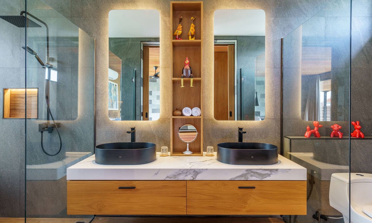 Nakula Villa | Stunning New Luxury 3BR Villa Prime Seminyak Location