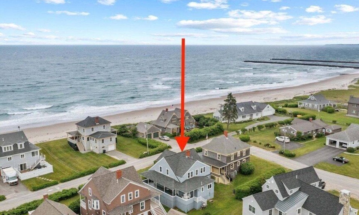 Wells House | Stunning Ocean Views! Renovated!