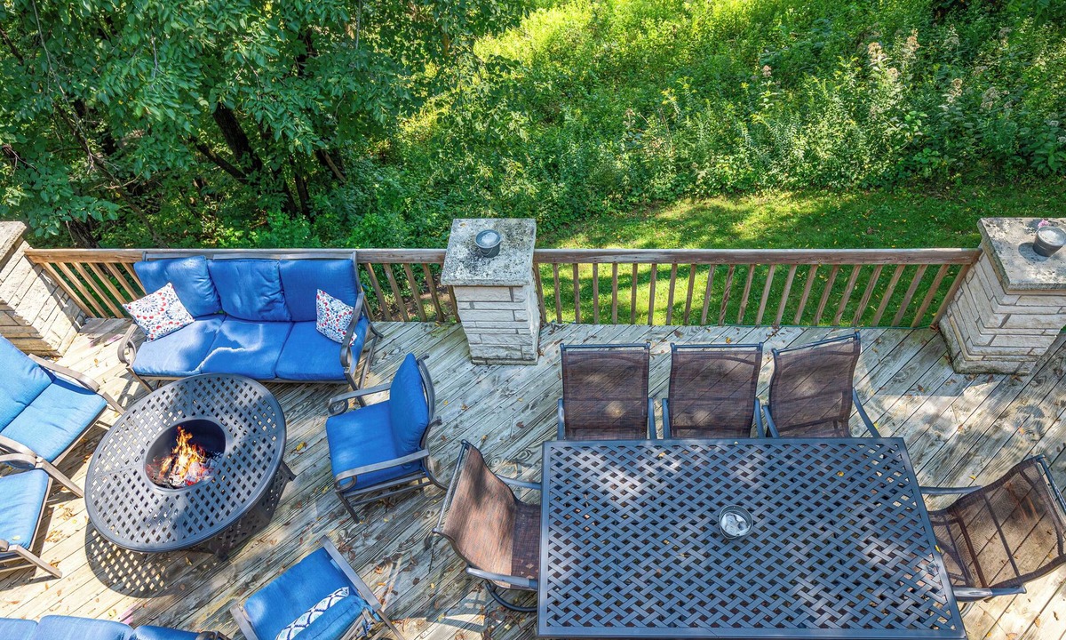 The Galena Territory House | Stunning on South Golf Course; Golden Tee, Patio TV, Fire Pit, Hot Tub & More!