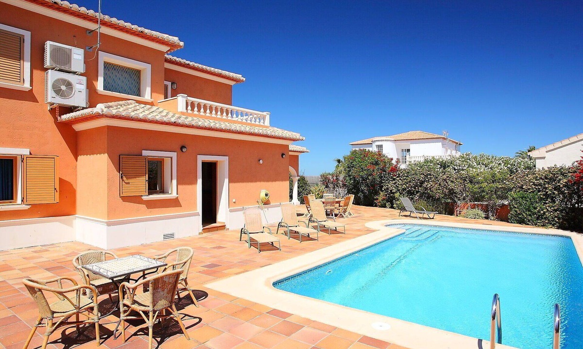 Ondara Villa | Stunning private villa for 6 people with private pool, WIFI, A/C, TV and terrace