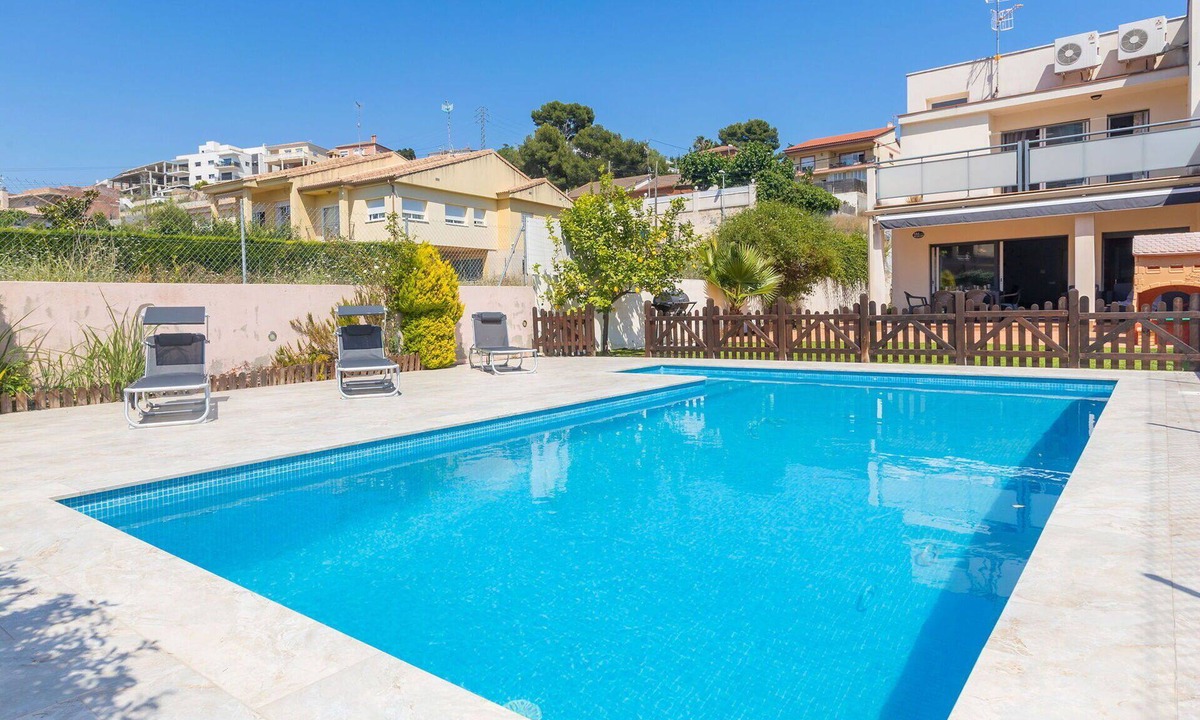 Segur de Calafell House | Stunning private villa for 7 guests with private pool, A/C, TV and patio
