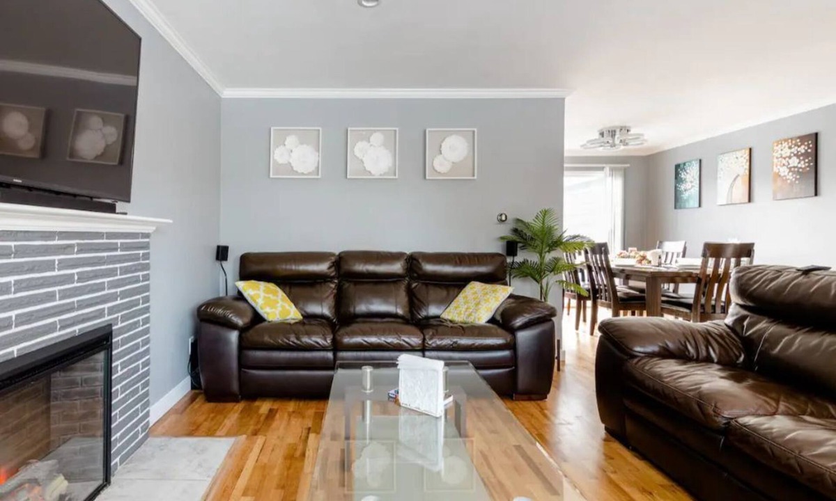 SeaTac House | Stunning Rambler W/Access to Airport & Downtown