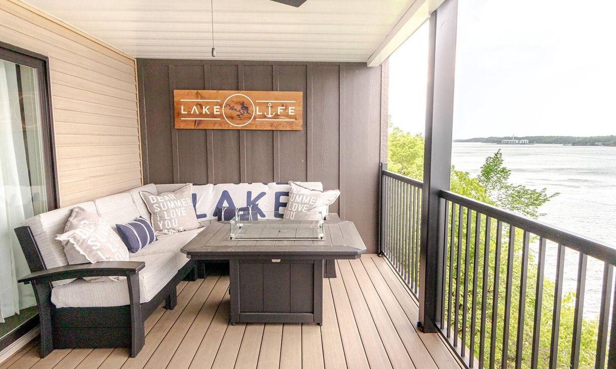 Lake Ozark Condo | Stunning Renovated 3BR Condo w/Huge Deck & the Best Open-Water View on the Lake