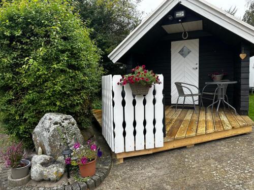 Idestrup House | Stunning Romantic Cabin close to Baltic see