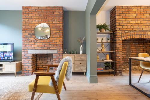 Levenshulme House | Stunning Scandi Abode in Manchester Parking