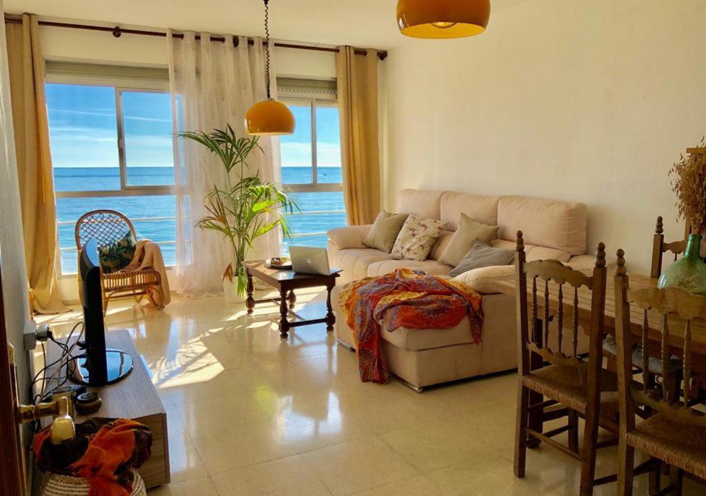 Raval Roig Apartment | Stunning Sea View