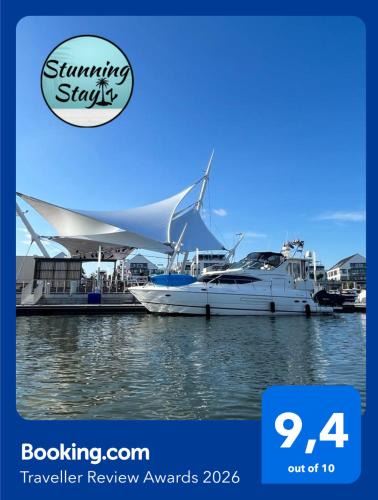 Innisfil Apartment | Stunning Stayz Luxury 2 King Suite at Friday Harbour Resort Marina Walk & Parking