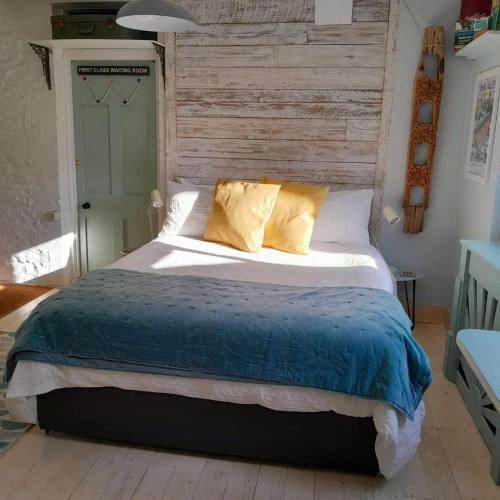 Calstock Apartment | Stunning studio apartment