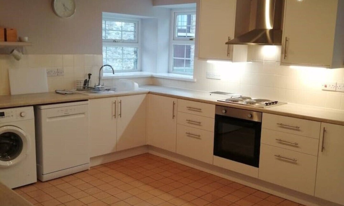 Pont-ar-gothi House | Stunning Unique Countryside Barn Conversion