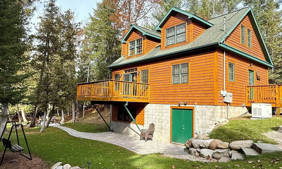 Cheboygan County Cabin | Sturgeon Riverfront Cedar Cabin