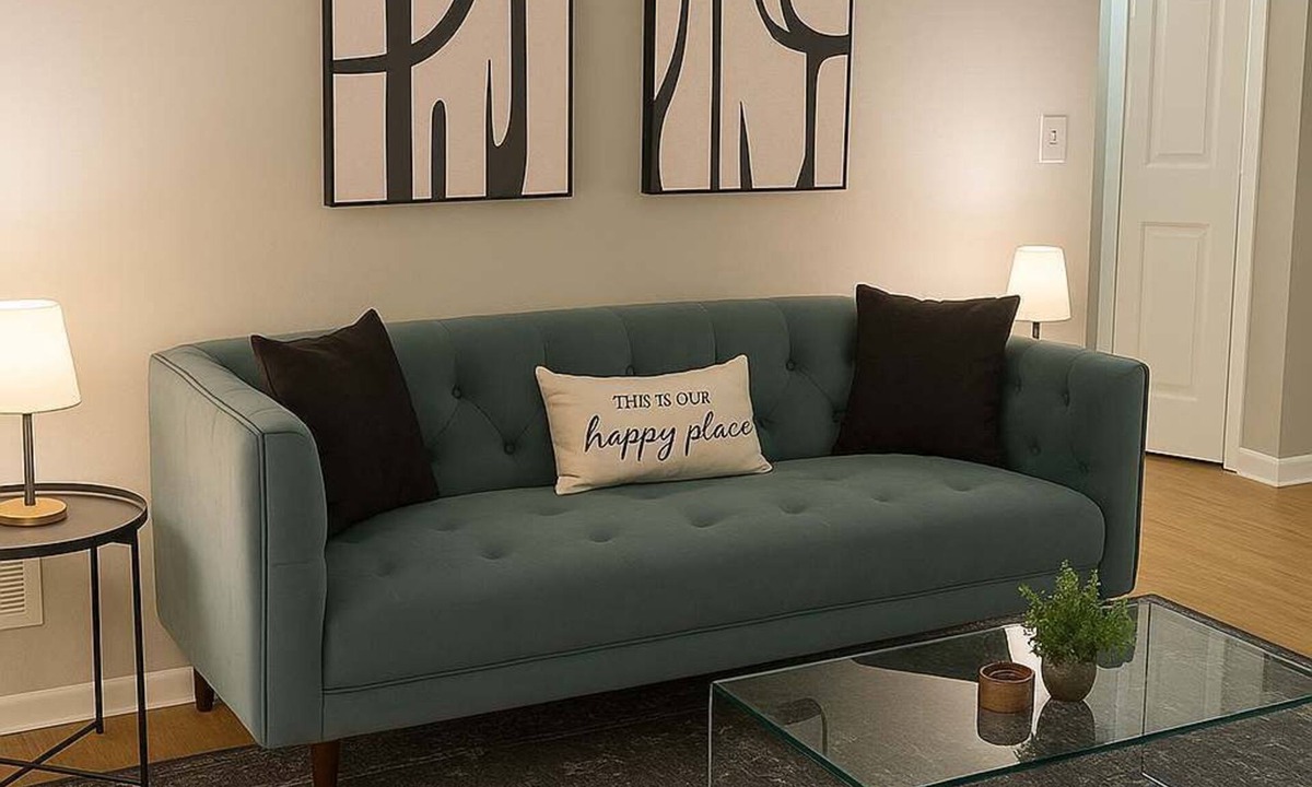 Lake View East Apartment | Stylish 1BR Apt in Lakeview